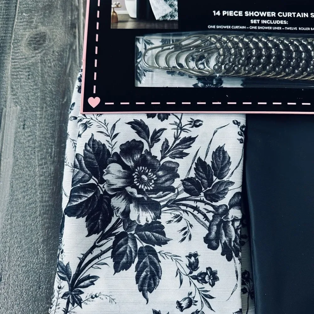 Betsey Johnson Black Floral Rose Goth Gothic Halloween Shower Curtain Set